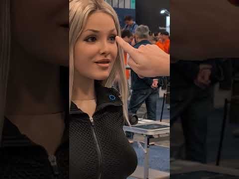 Hyper-realistic Robot at CES 2025! #robot #ai #ces2025 #humanoidrobot #girlfriend #airobot #aria
